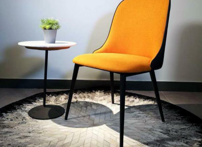 Sessel Metall Polster Lounge Club Stuhl Sitz Relax Luxus Zimmer Warte Neu Design